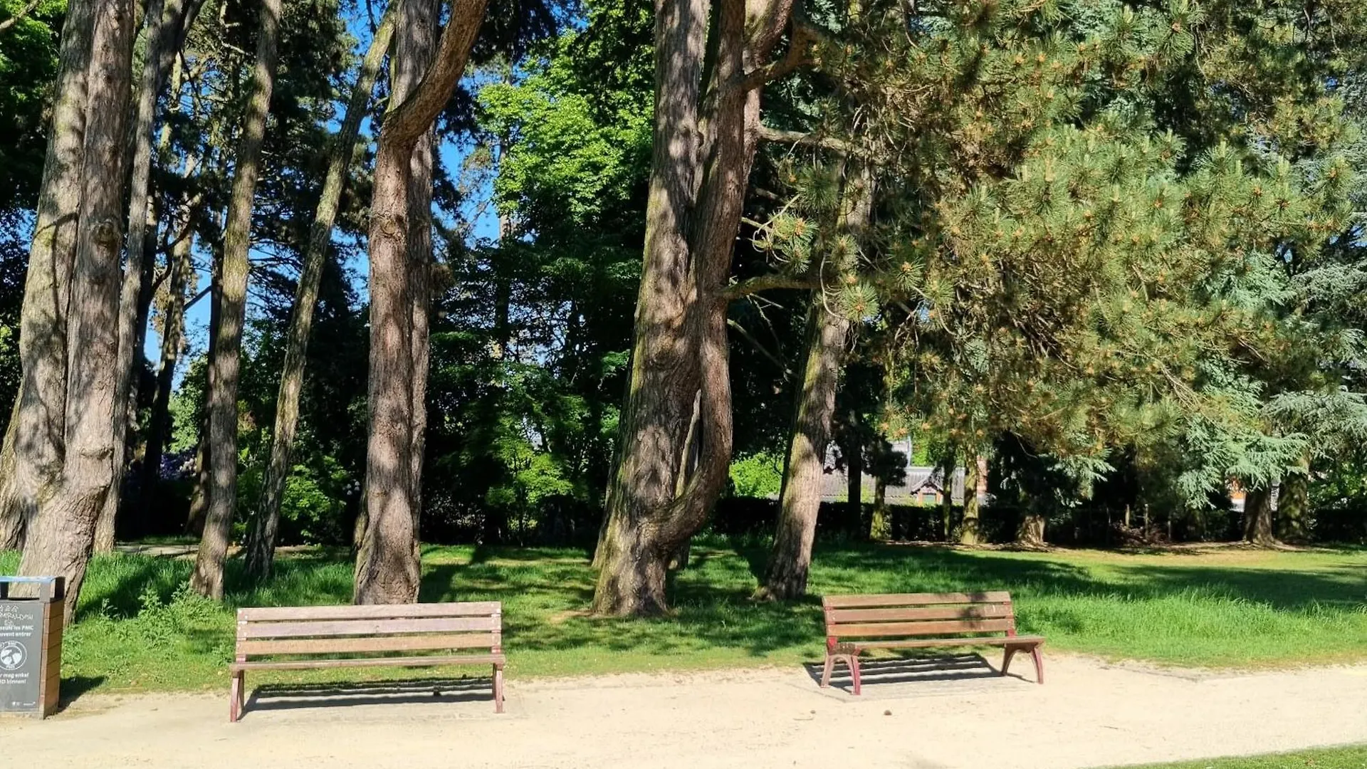 Chinese Pavilion Park - Magnificent Apartment בריסל 0*,  בלגיה
